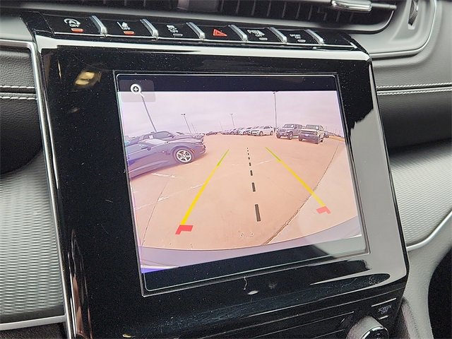 Used 2024 Jeep Grand Cherokee Laredo w/ Trailer Tow Package image 14