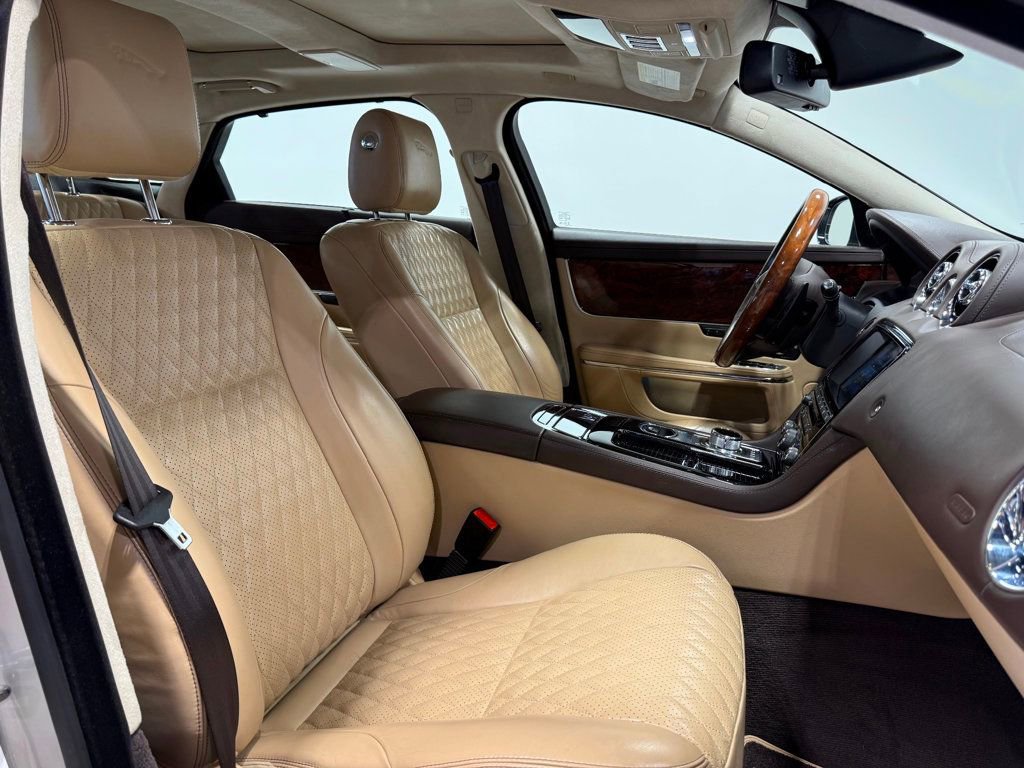 Used 2017 Jaguar XJ L Portfolio image 36
