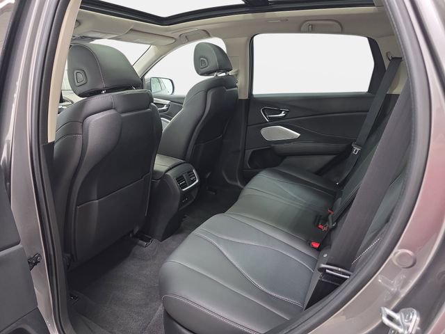 Used 2023 Acura RDX AWD w/ Technology Package image 12