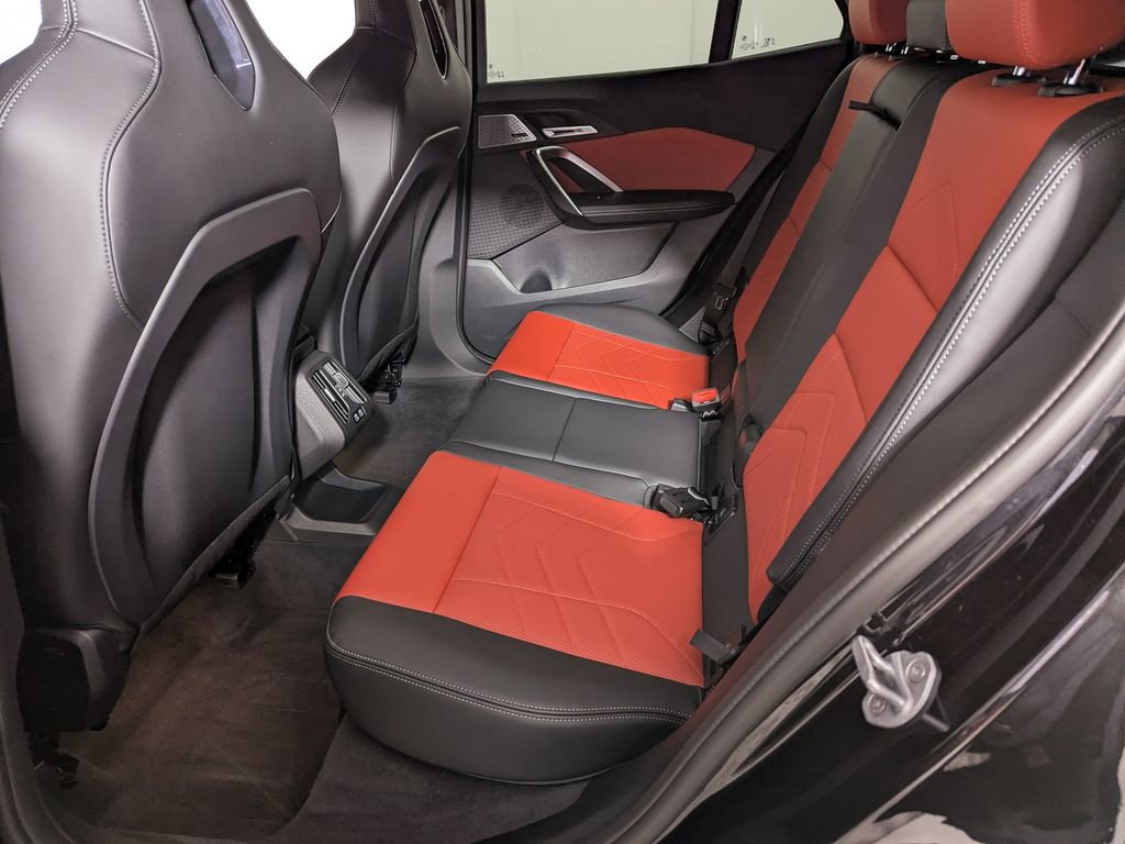 Used 2025 BMW X2 M35i w/ M Sport Professional Package image 44