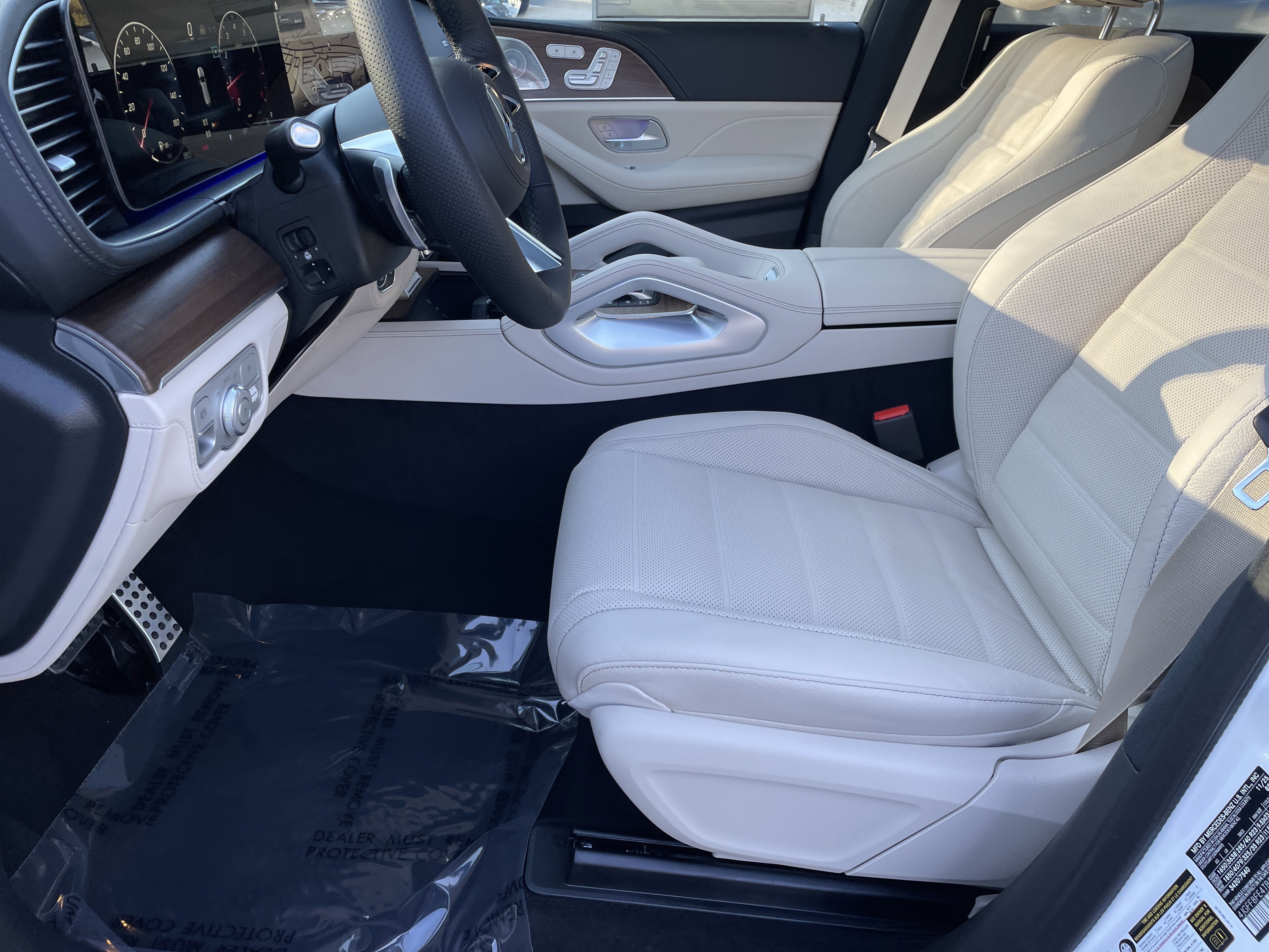 New 2026 Mercedes-Benz GLS 580 4MATIC image 20