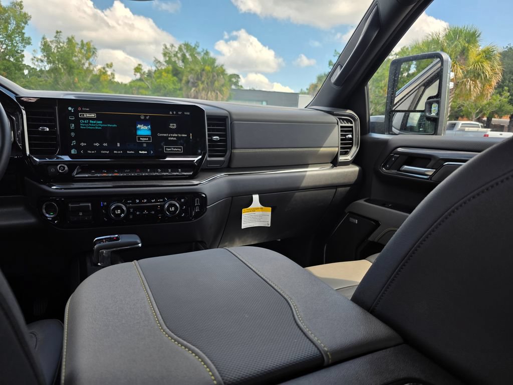 Used 2024 Chevrolet Silverado 1500 ZR2 w/ ZR2 Bison Edition AWD/4WD image 31