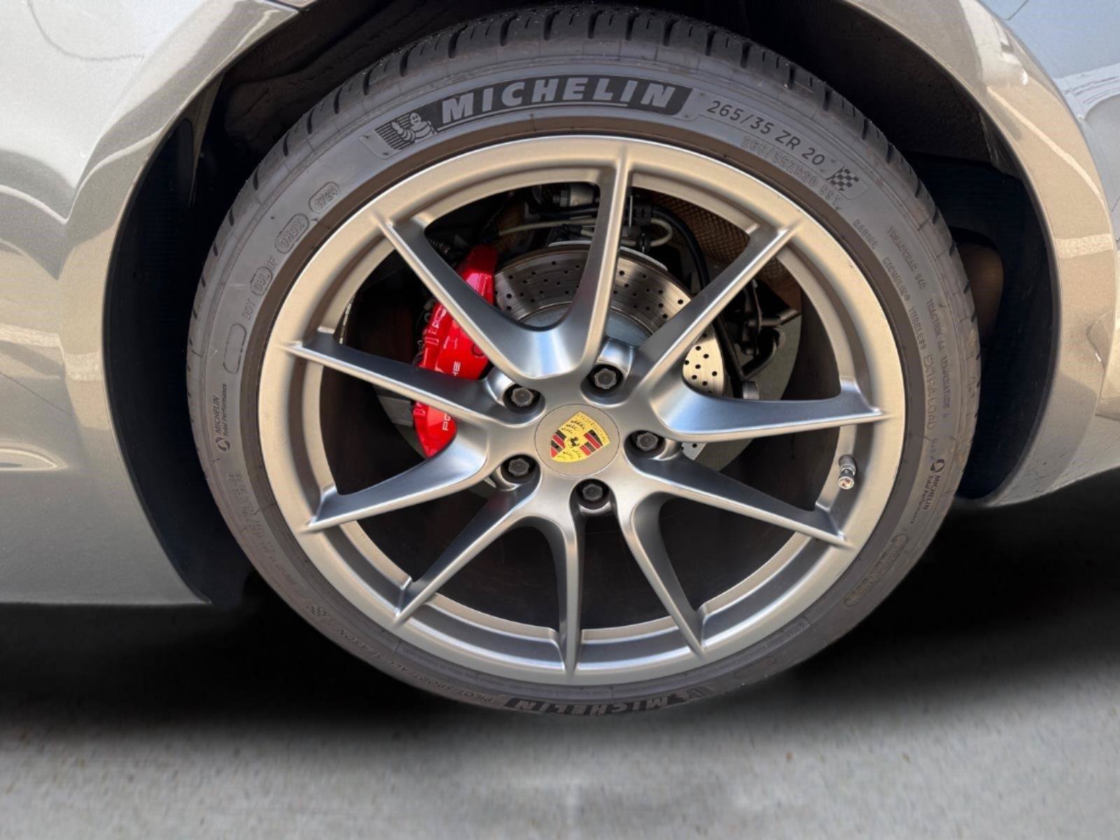 Used 2016 Porsche Boxster S RWD image 4