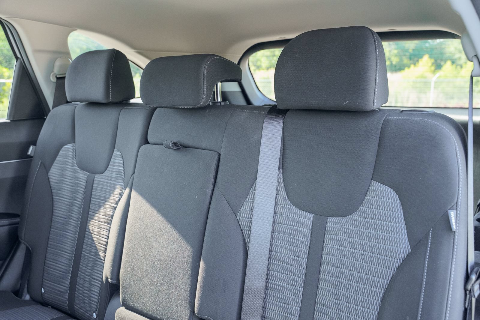 Used 2025 Kia Sorento LX FWD image 21
