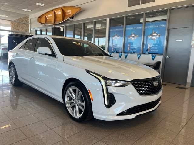 Used 2022 Cadillac CT4 Luxury RWD image 2