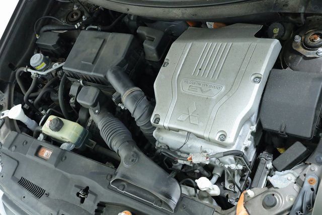 Used 2018 Mitsubishi Outlander SEL image 8