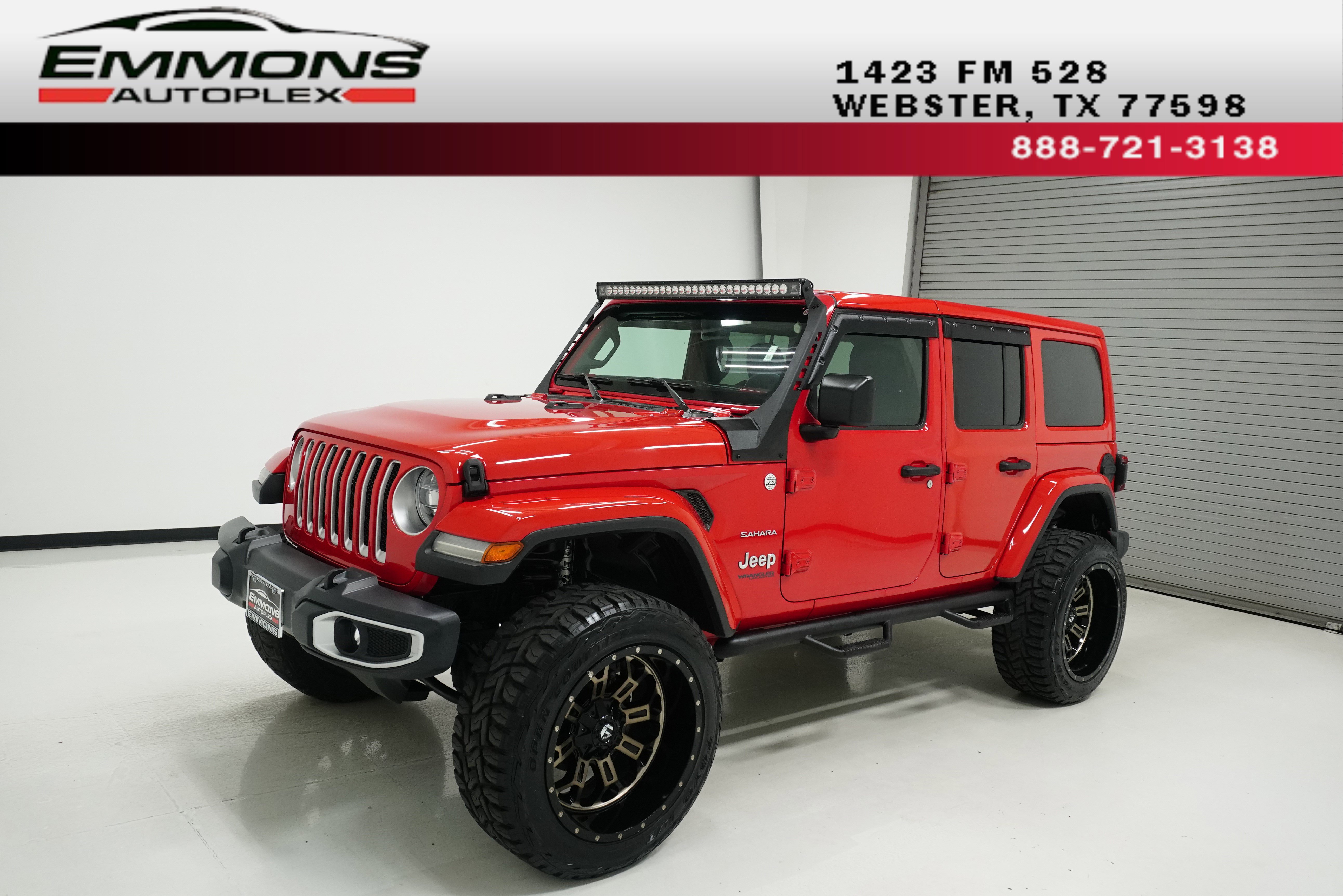 Used 2018 Jeep Wrangler Unlimited Sahara AWD/4WD image 1