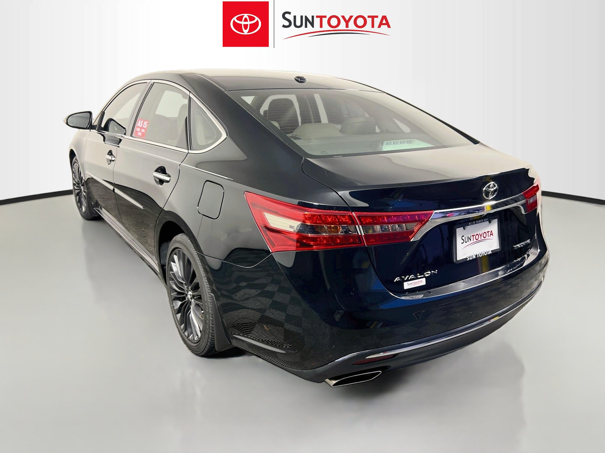 Used 2016 Toyota Avalon Touring FWD image 6