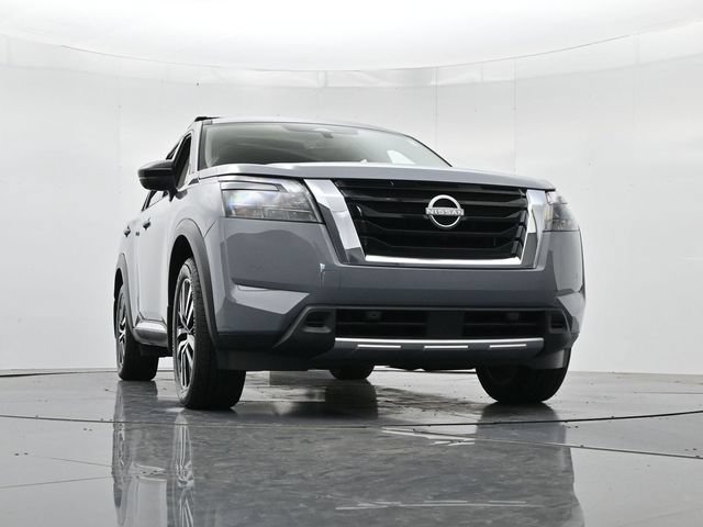 Used 2025 Nissan Pathfinder Platinum FWD image 38