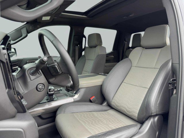 Used 2024 Chevrolet Silverado 1500 ZR2 w/ Technology Package image 37