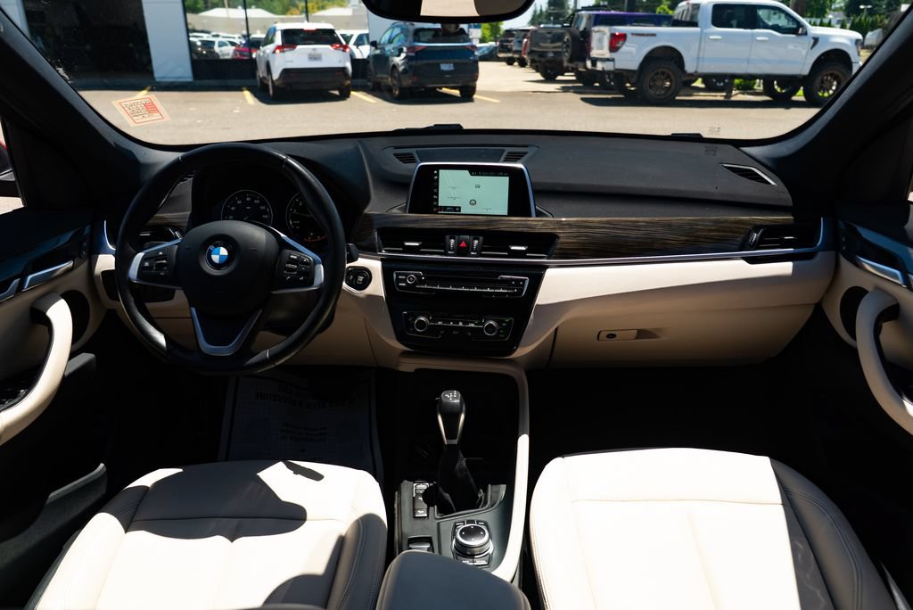 Used 2018 BMW X1 xDrive28i w/ Convenience Package AWD/4WD image 8