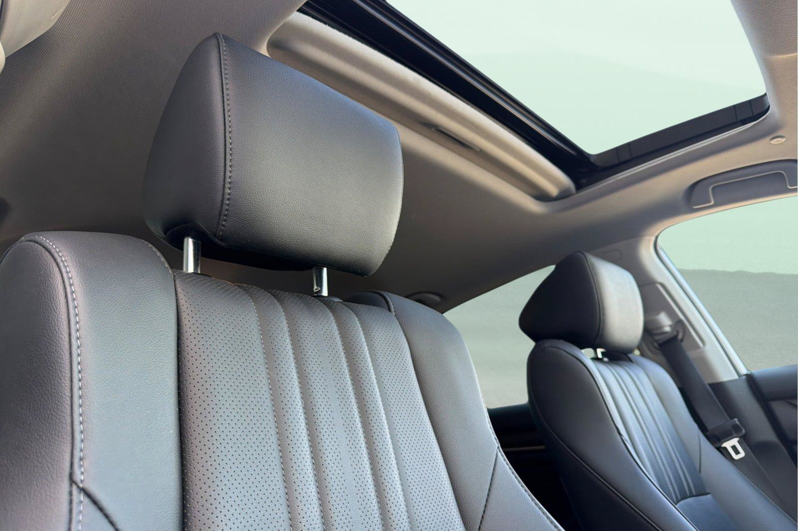 Used 2021 Honda Accord EX-L image 18