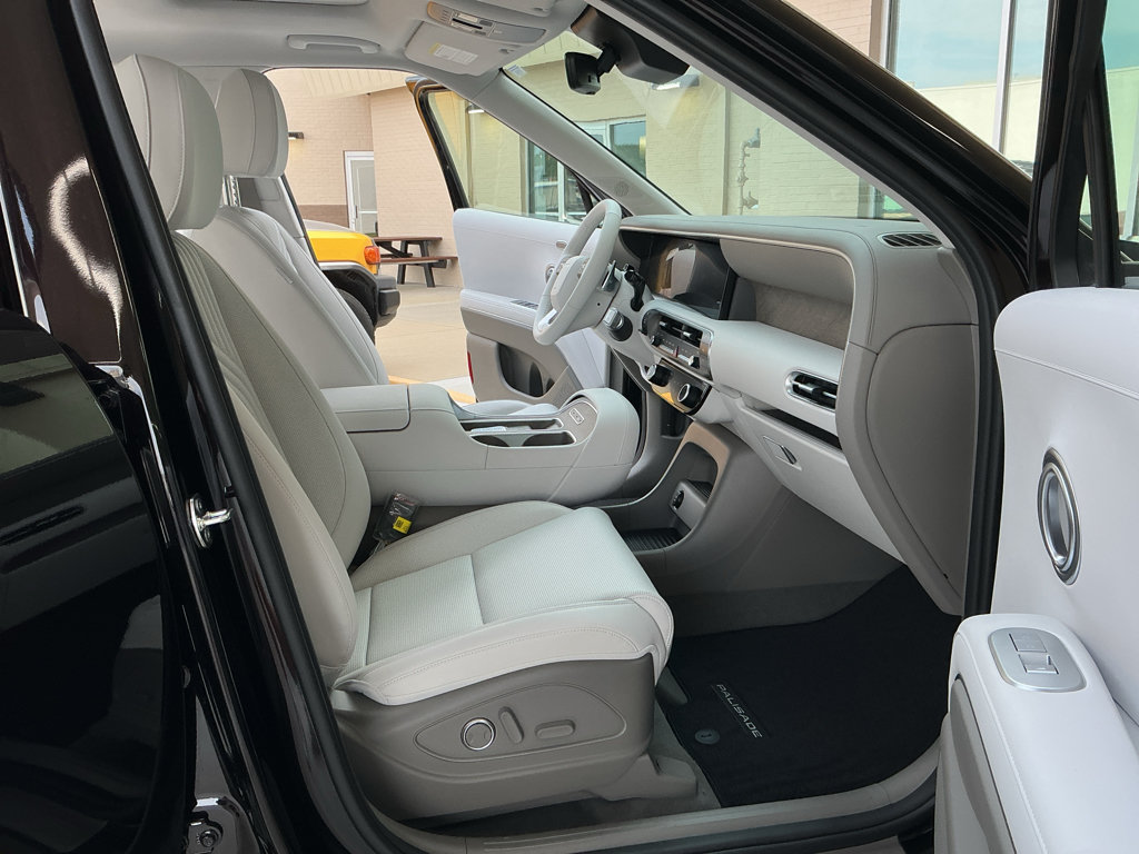 New 2026 Hyundai Palisade SEL Premium w/ Tow & Go Package AWD/4WD image 9