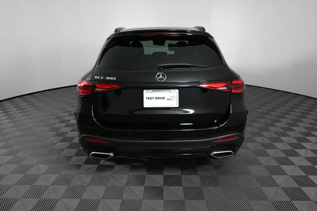 New 2026 Mercedes-Benz GLB 250 image 28