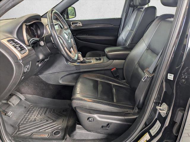 Used 2017 Jeep Grand Cherokee Limited AWD/4WD image 14