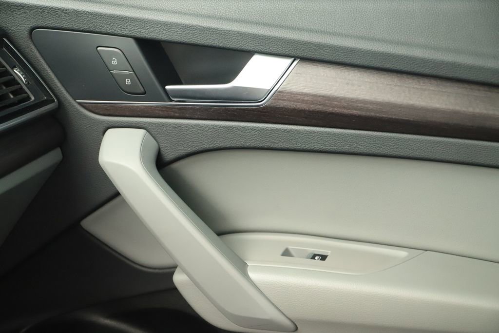 Certified 2022 Audi Q5 2.0T Premium AWD/4WD image 31