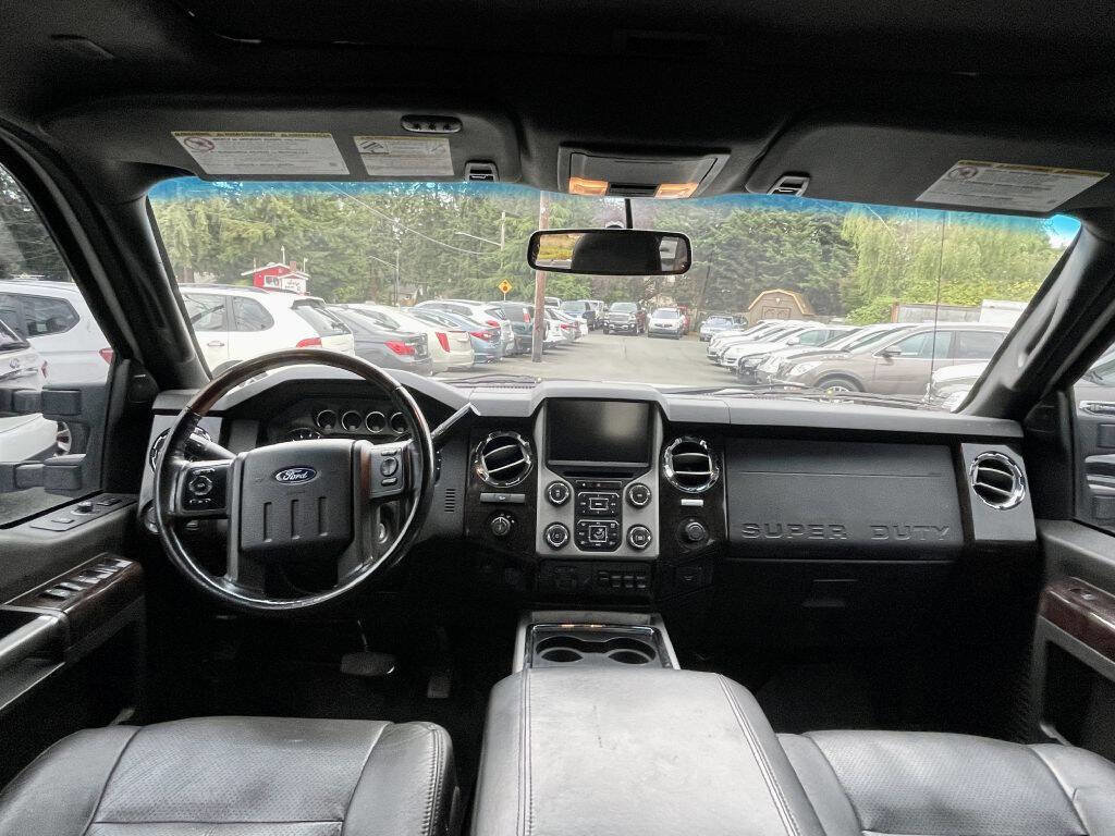 Used 2015 Ford F350 Platinum image 15