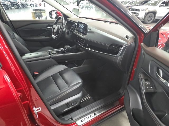 Used 2023 Nissan Rogue SL w/ SL Premium Package AWD/4WD image 6