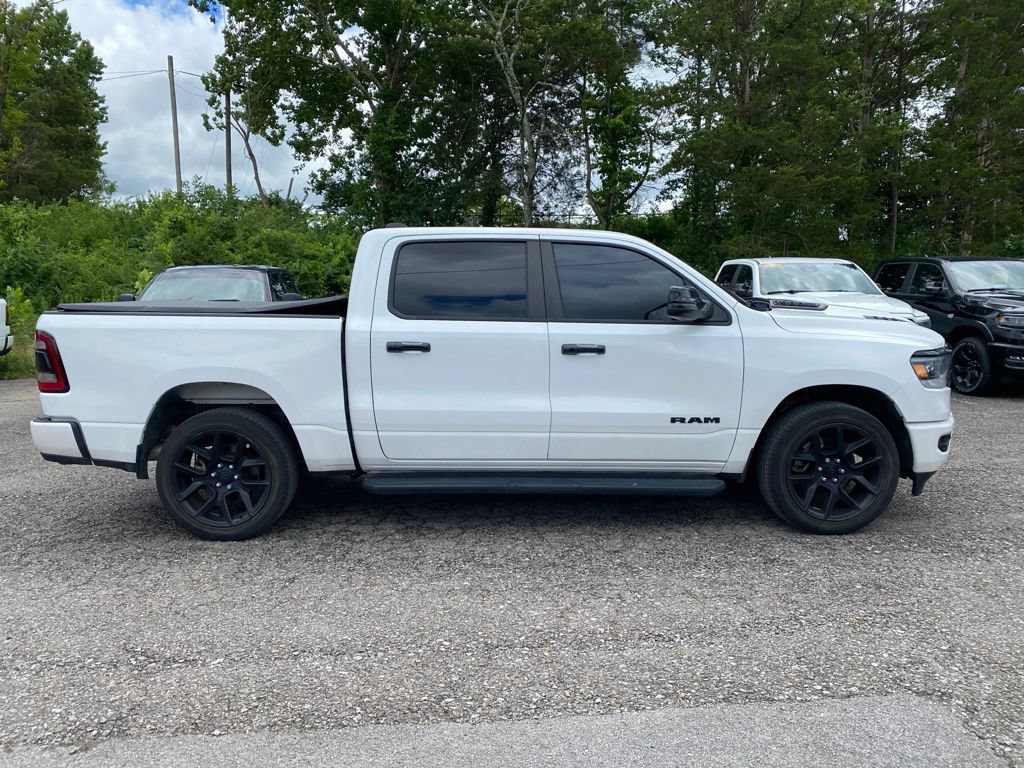 Used 2024 RAM 1500 Laramie AWD/4WD image 4