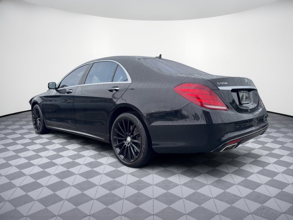 Used 2014 Mercedes-Benz S 550 Sedan image 3