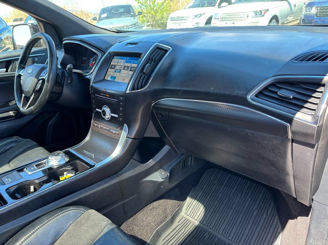 Used 2019 Ford Edge ST w/ Convenience Package AWD/4WD image 24