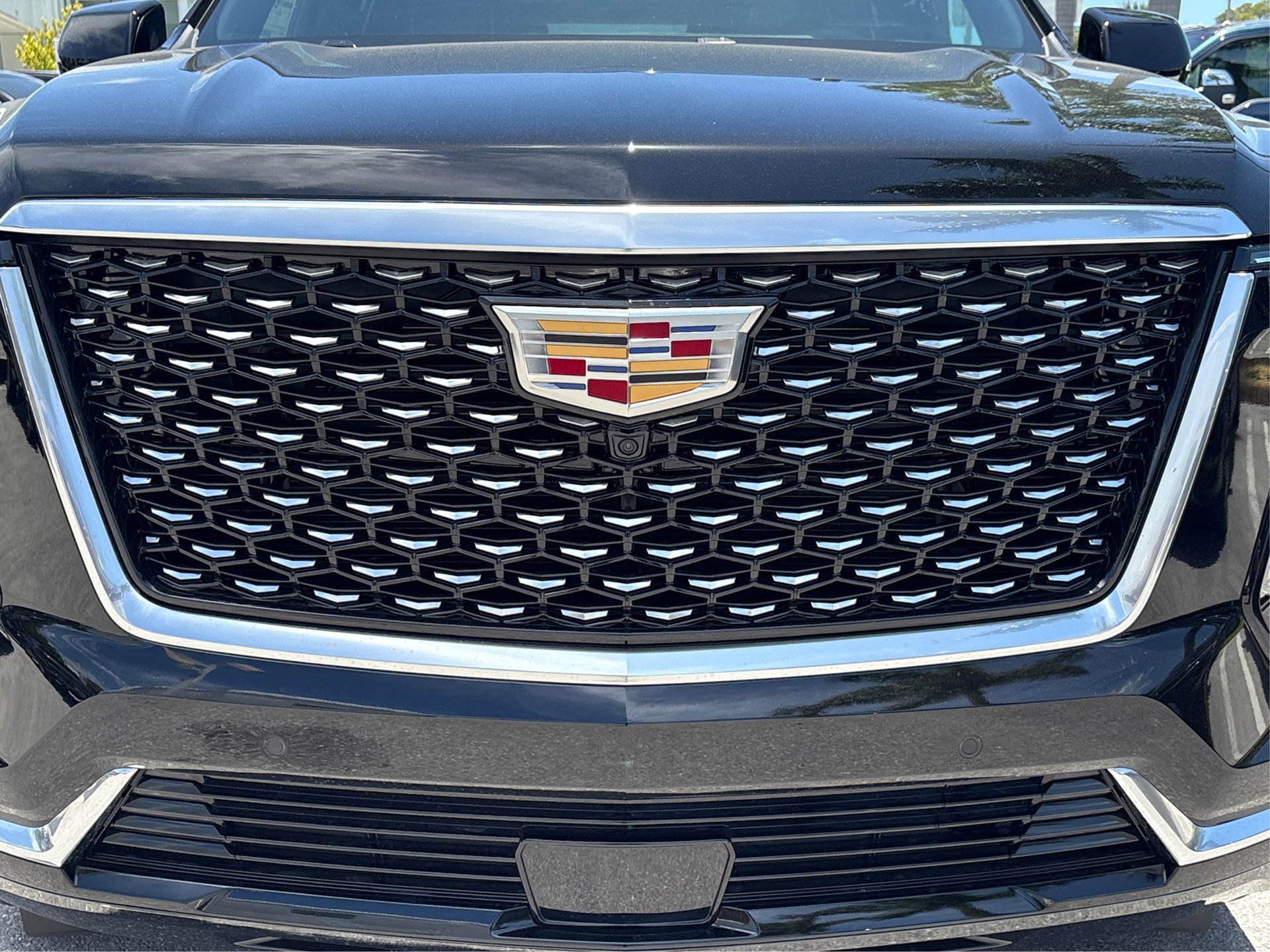 New 2026 Cadillac Escalade ESV Luxury AWD/4WD image 15