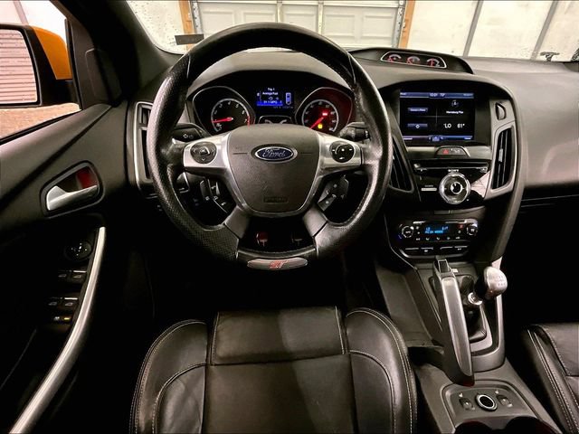 Used 2013 Ford Focus ST FWD image 6