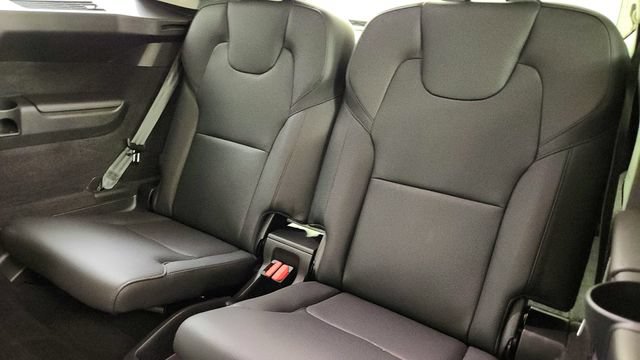 Certified 2023 Volvo XC90 B5 Plus w/ Protection Package Premier AWD/4WD image 31