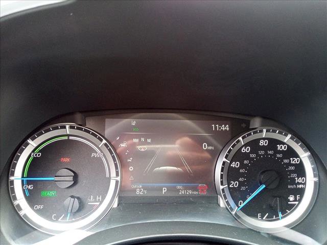 Used 2024 Toyota Highlander XLE FWD image 18