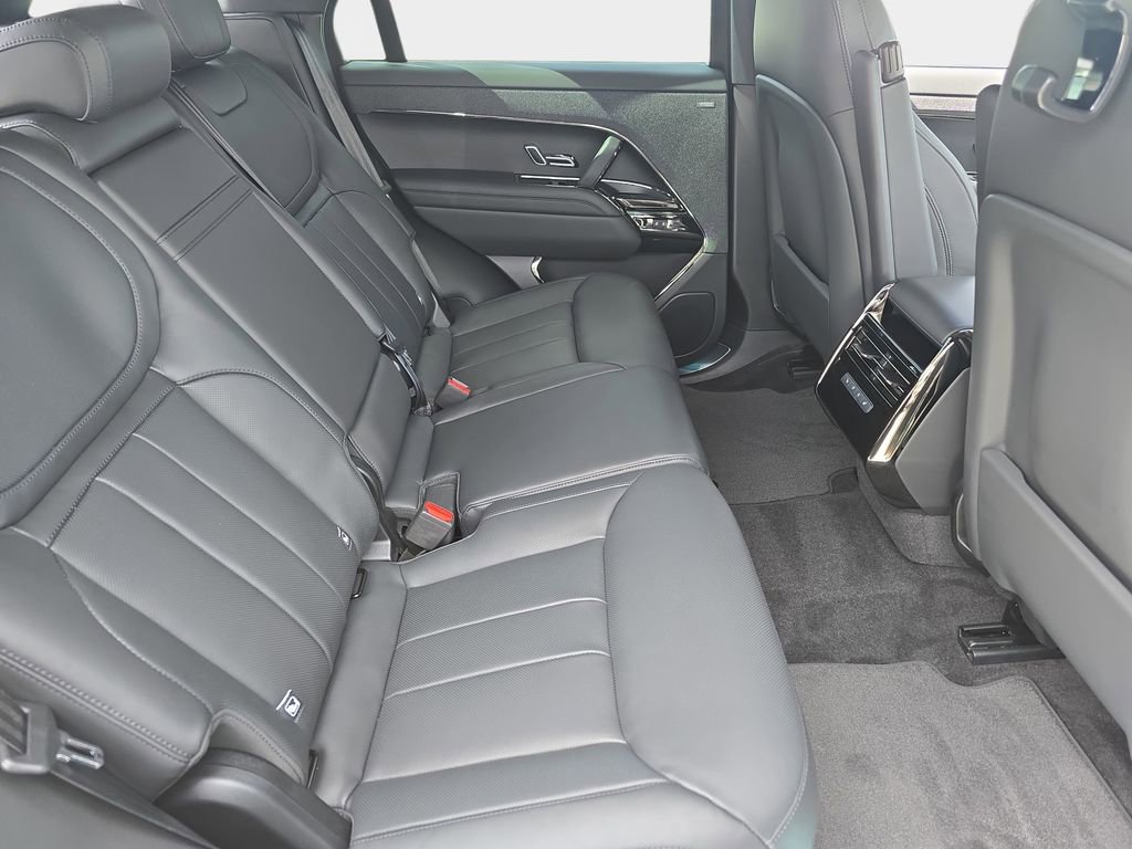 New 2026 Land Rover Range Rover Sport Dynamic SE AWD/4WD image 11