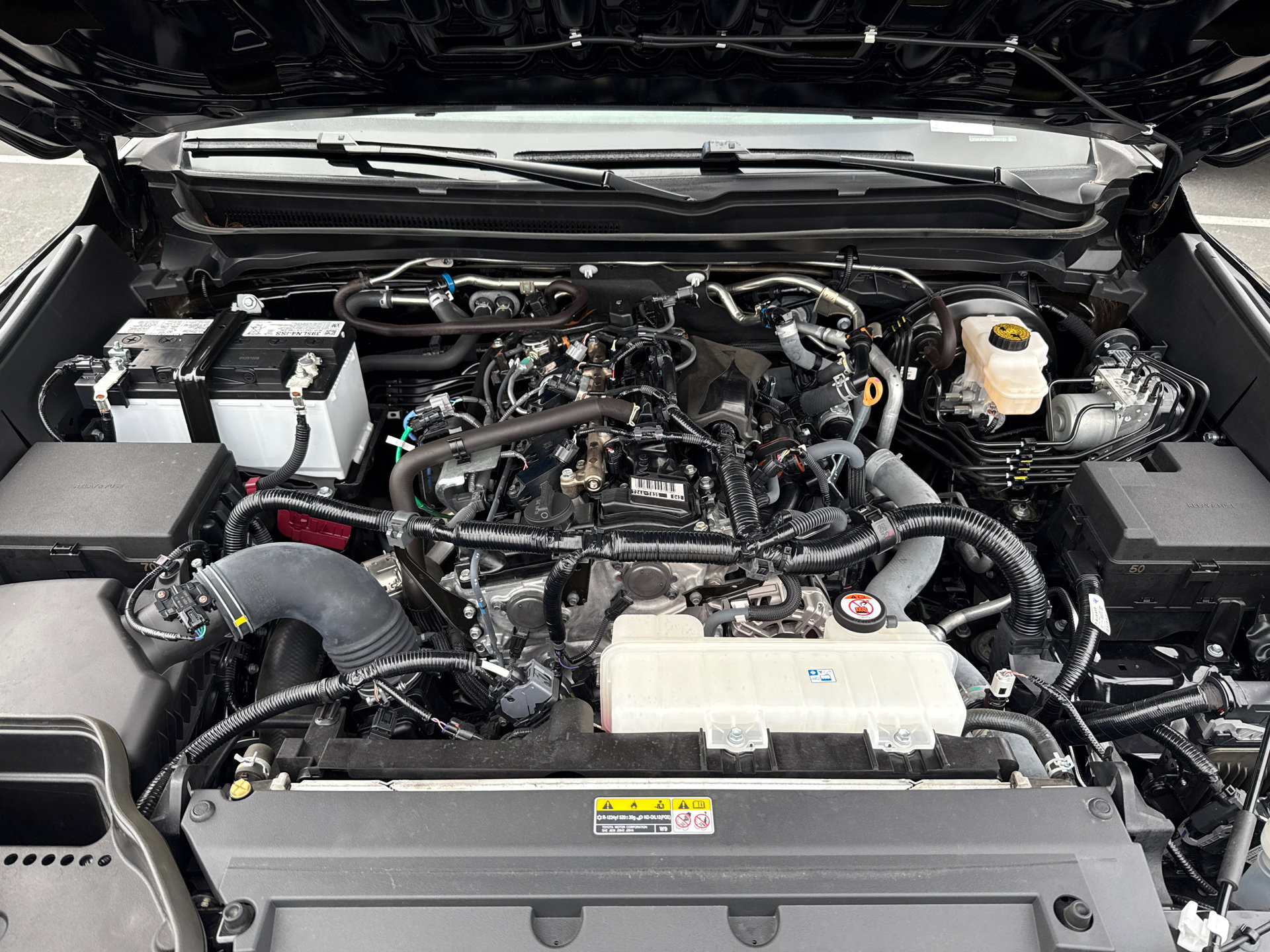 Certified 2025 Toyota Tacoma SR5 RWD image 6