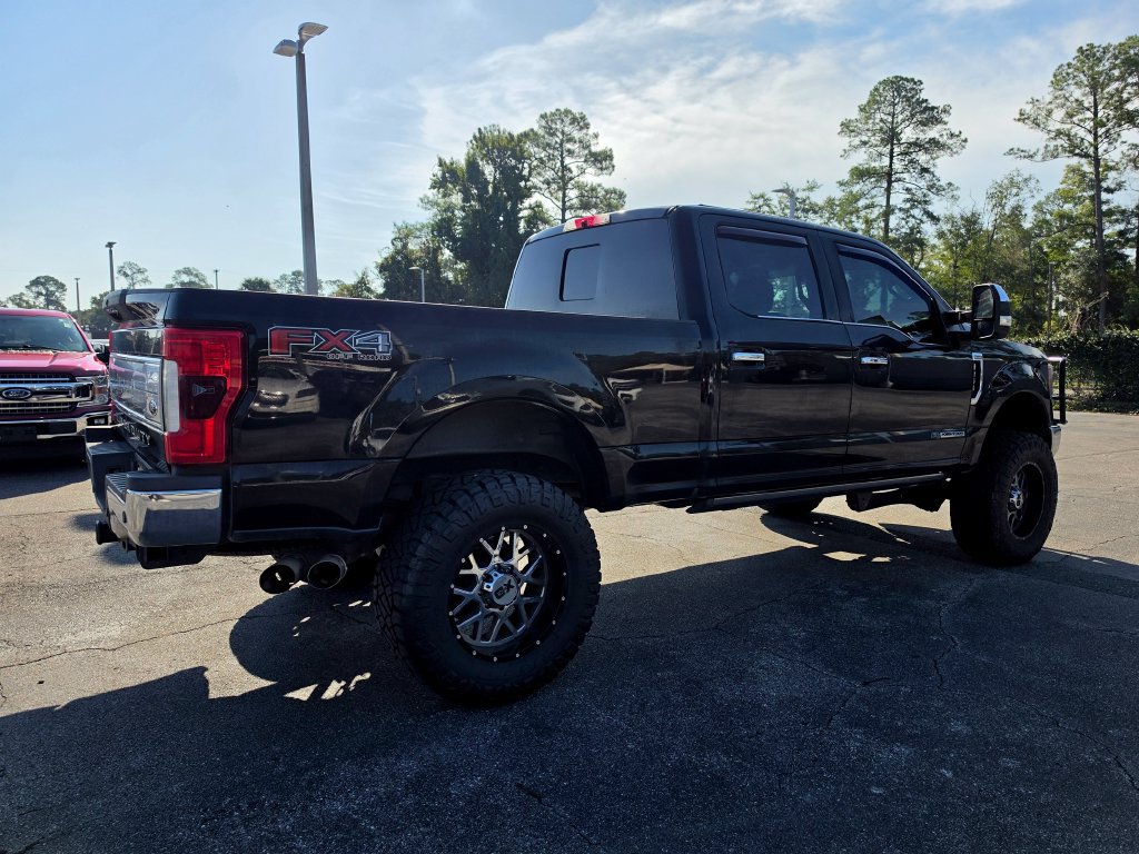 Used 2017 Ford F250 King Ranch w/ King Ranch Ultimate Package AWD/4WD image 3