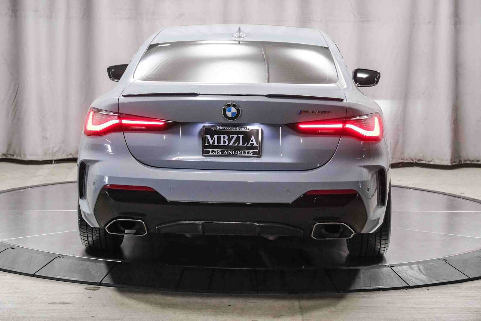 Used 2022 BMW M440i Coupe w/ M Carbon Exterior Package RWD image 3