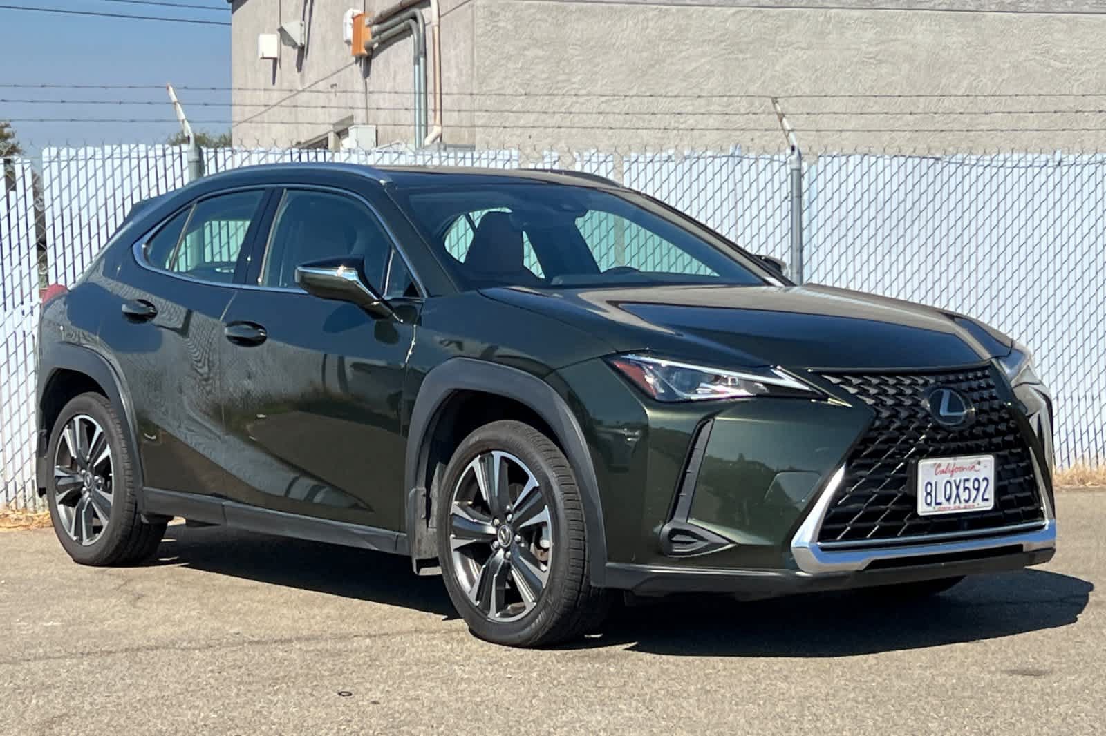 Used 2019 Lexus UX 200 w/ Premium Package FWD image 7