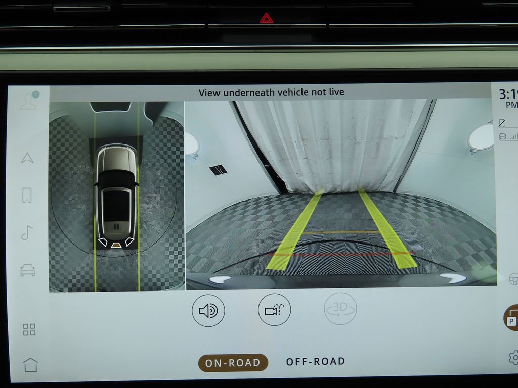 Used 2022 Land Rover Range Rover SE image 15