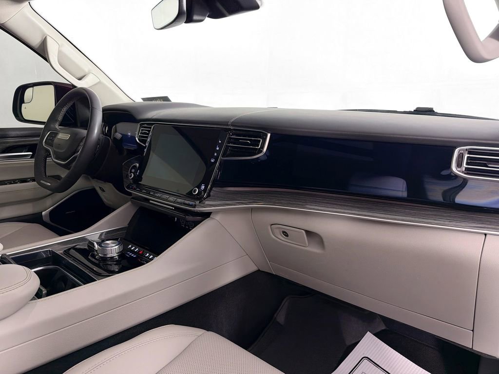 Used 2022 Jeep Wagoneer Series II w/ Premium Group I image 35