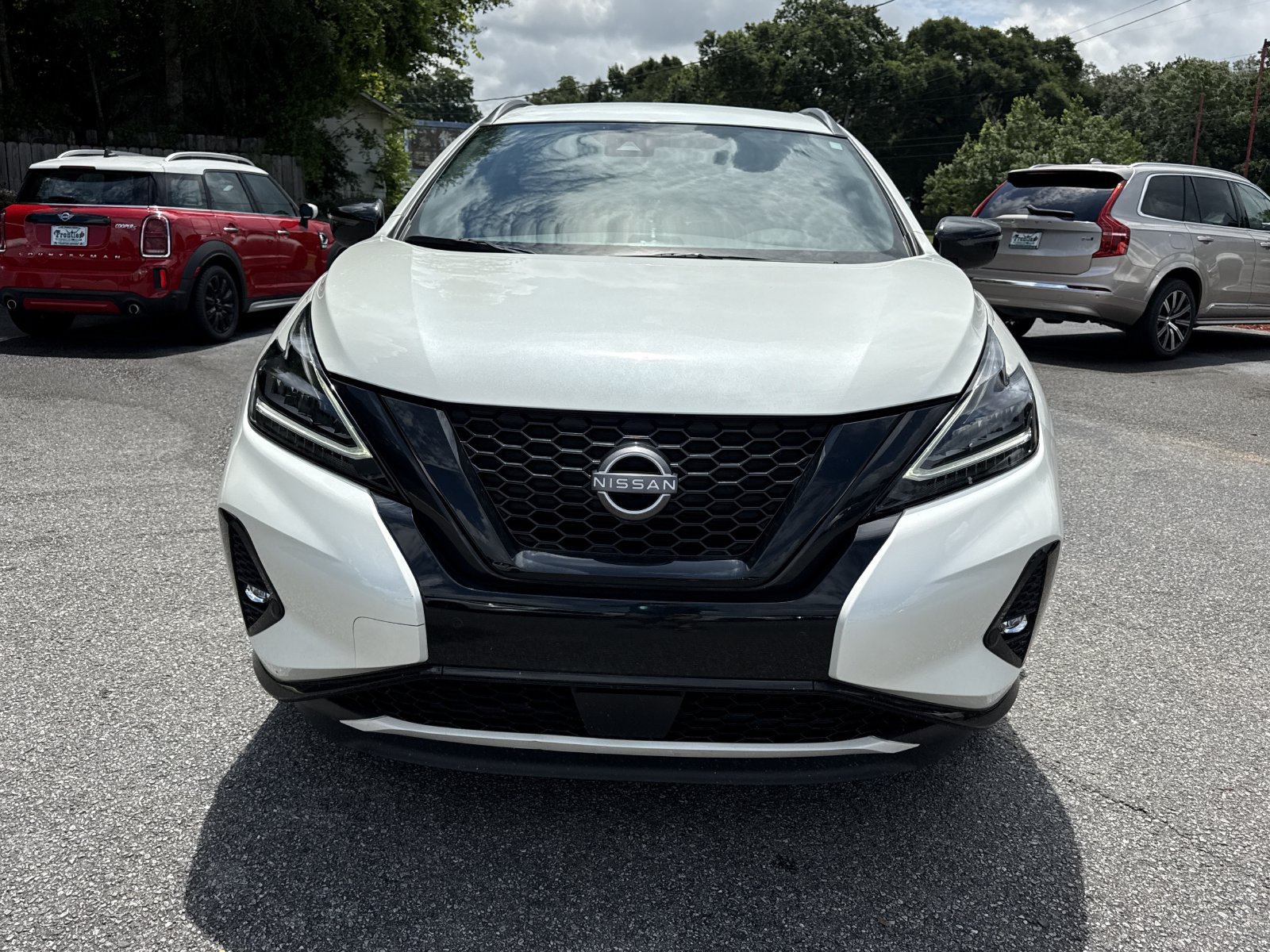 Used 2024 Nissan Murano SV w/ SV Midnight Edition Package FWD image 9