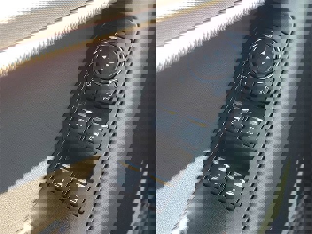 New 2025 Ford Explorer Active w/ Active Comfort Package image 12