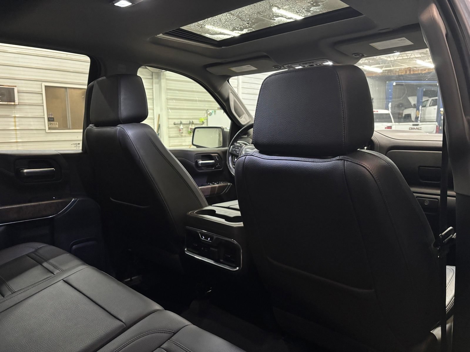 Used 2021 GMC Sierra 1500 Denali w/ Denali Ultimate Package AWD/4WD image 31