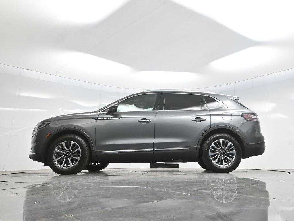 Used 2023 Lincoln Nautilus FWD w/ Premium Package image 63