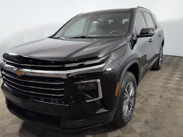 New 2026 Chevrolet Traverse LT w/ Driver Confidence Package image 1