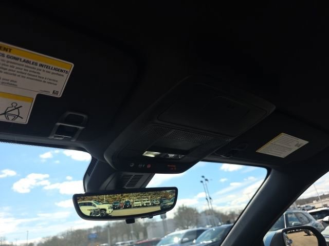 New 2026 Chevrolet Equinox LT w/ Convenience Package II image 24