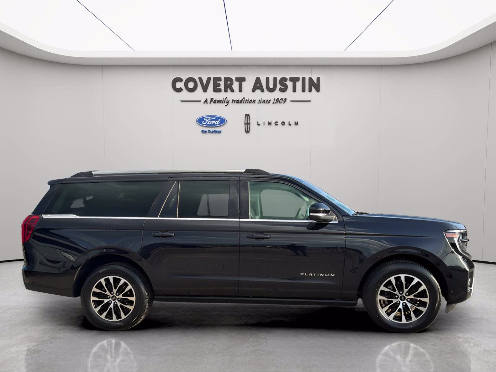 Certified 2025 Ford Expedition Max Platinum AWD/4WD image 6