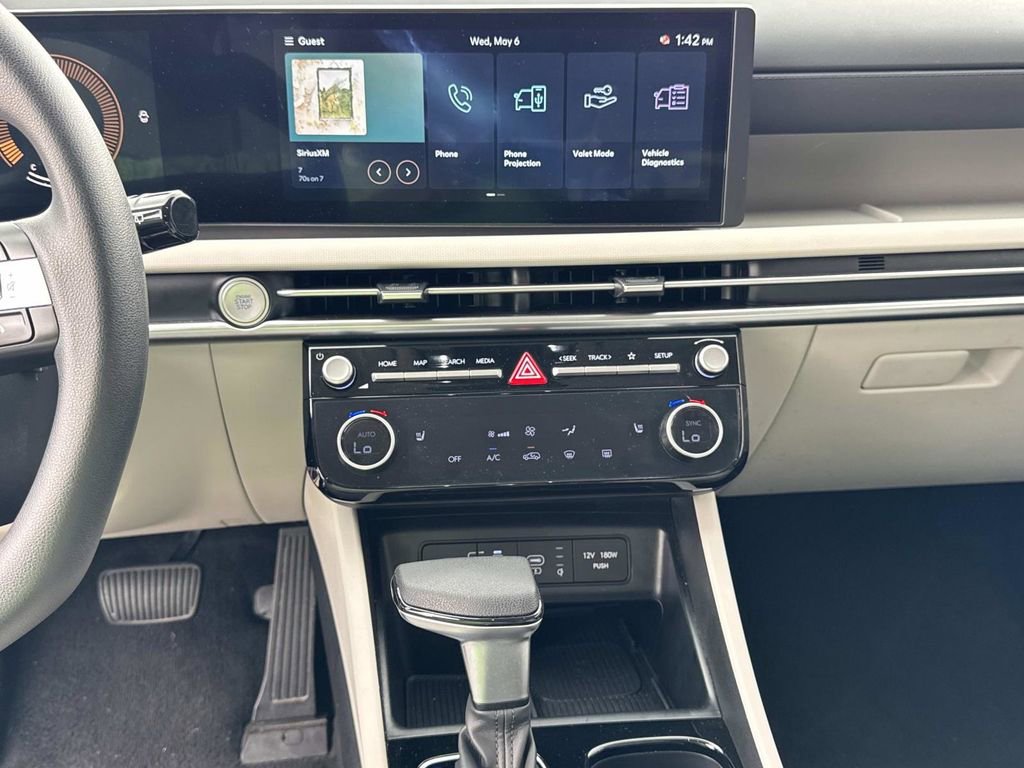 Used 2025 Hyundai Tucson SEL FWD image 42
