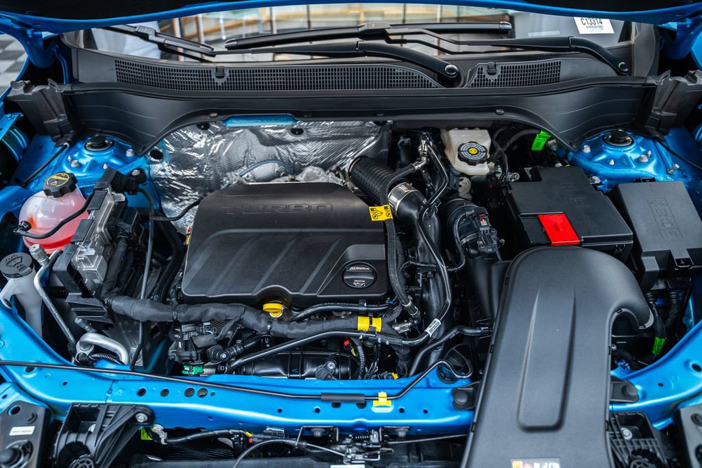 New 2026 Chevrolet Trax RS w/ Sunroof Package FWD image 20