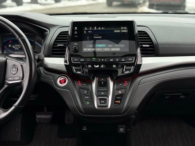 Used 2024 Honda Odyssey Sport image 22