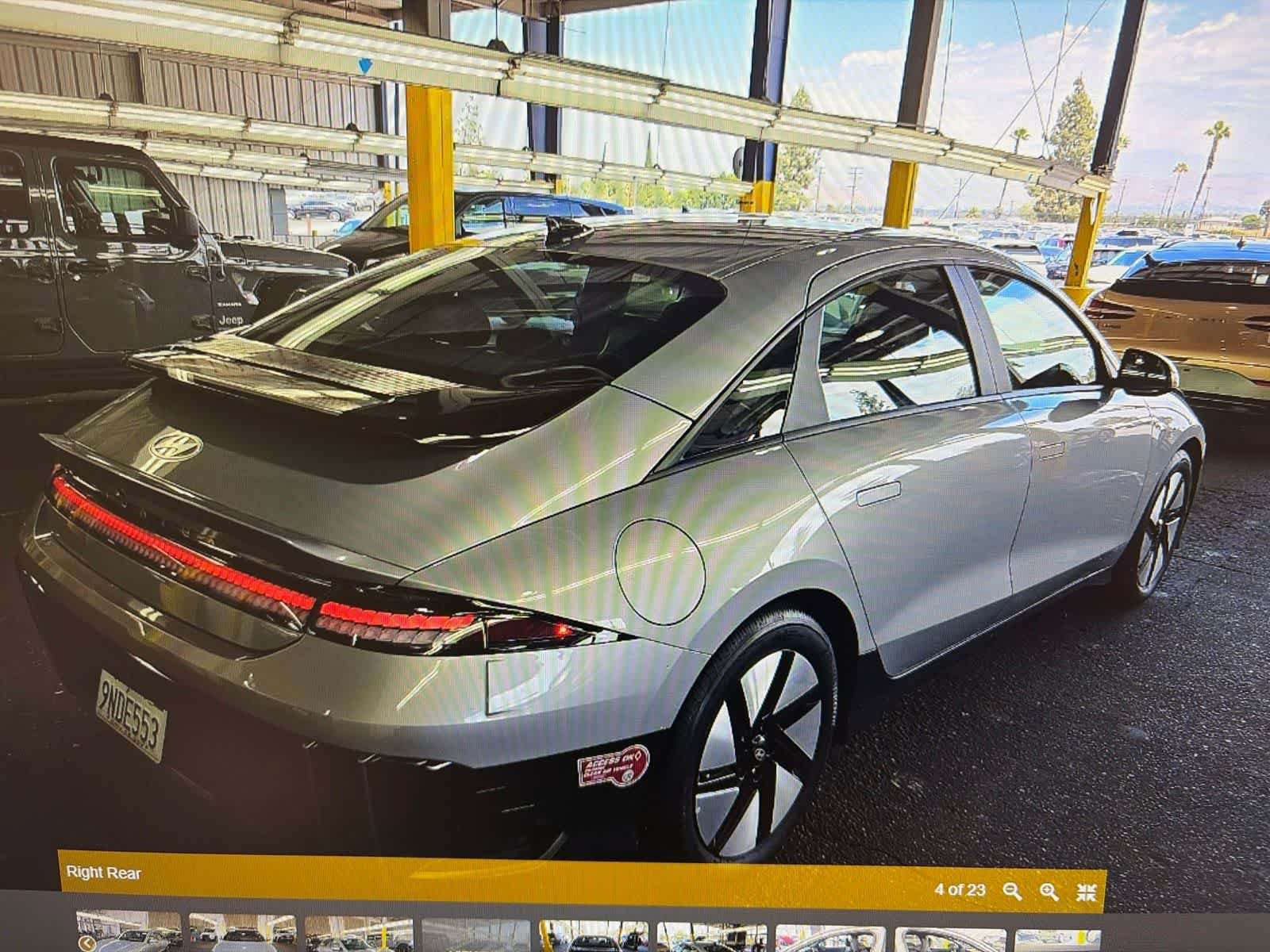 Used 2024 Hyundai Ioniq 6 SE RWD image 3