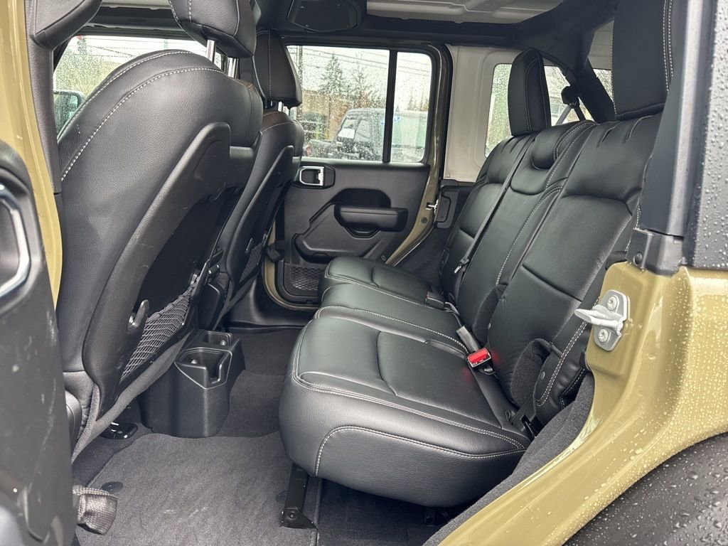 Used 2025 Jeep Wrangler Unlimited Rubicon image 42