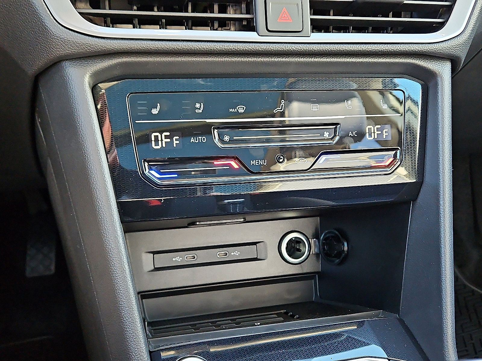 New 2026 Volkswagen Taos SEL image 15