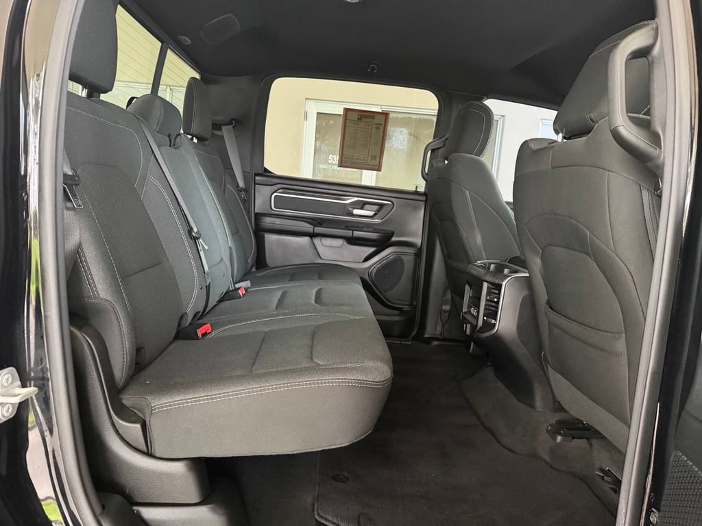 Used 2021 RAM 1500 Big Horn AWD/4WD image 30